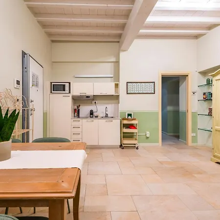 Casa Nadia, Storico Accanto Al Duomo Apartment *