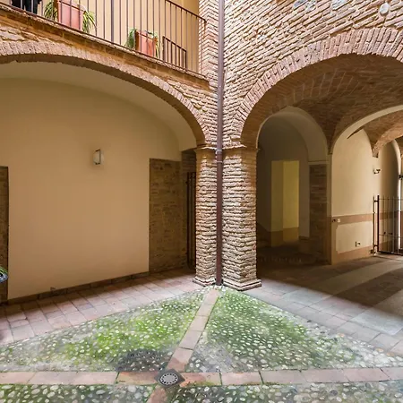 Casa Nadia, Storico Accanto Al Duomo Apartment *